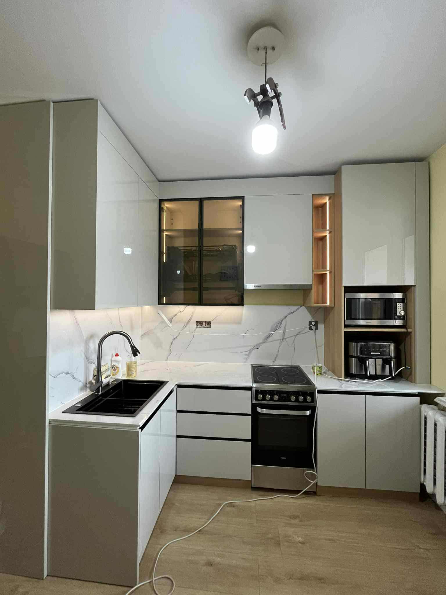 High-Gloss Compact Kitchen